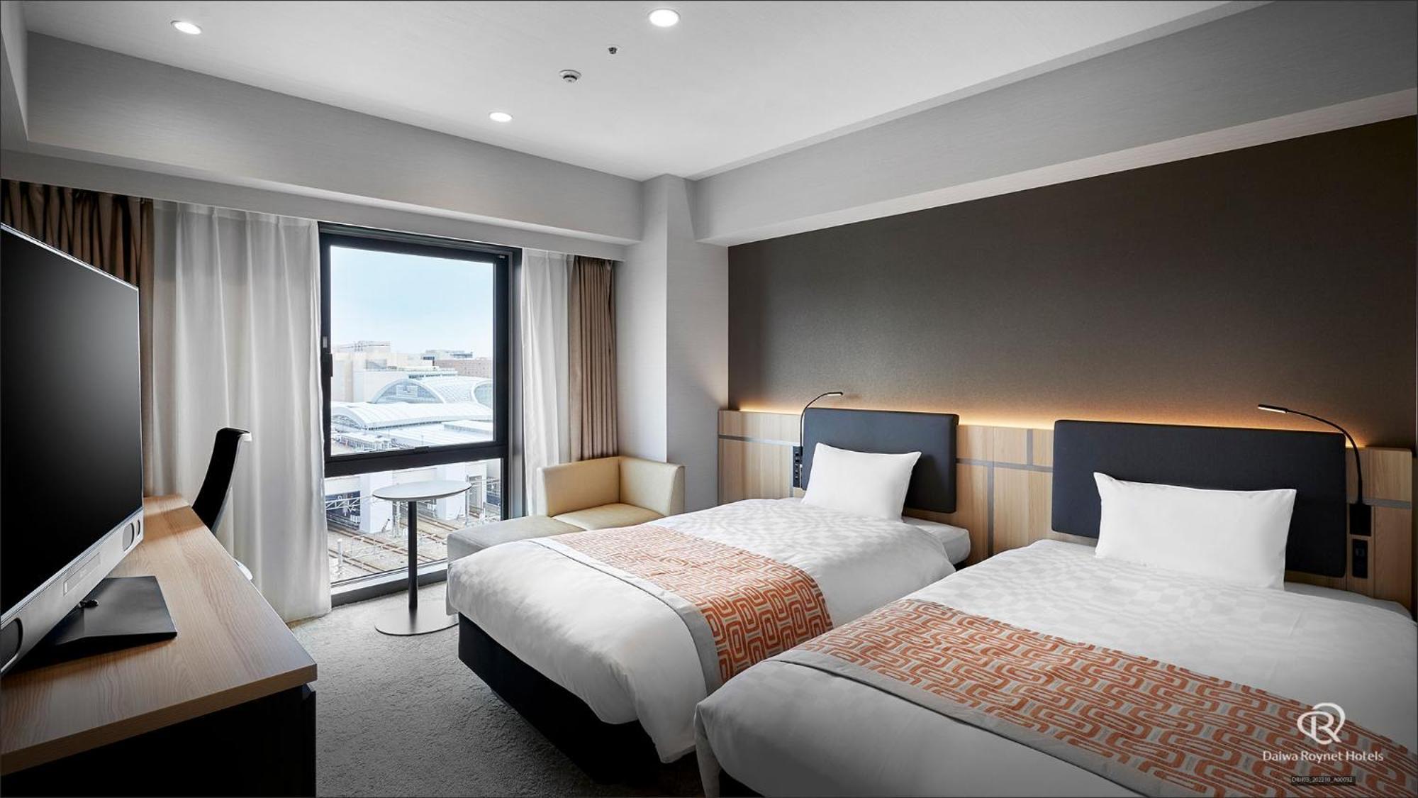 Daiwa Roynet Hotel Kanazawa Eki Nishiguchi الغرفة الصورة